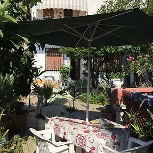 https://holiday-home-gionny-mary.sicilyhotelsitaly.net