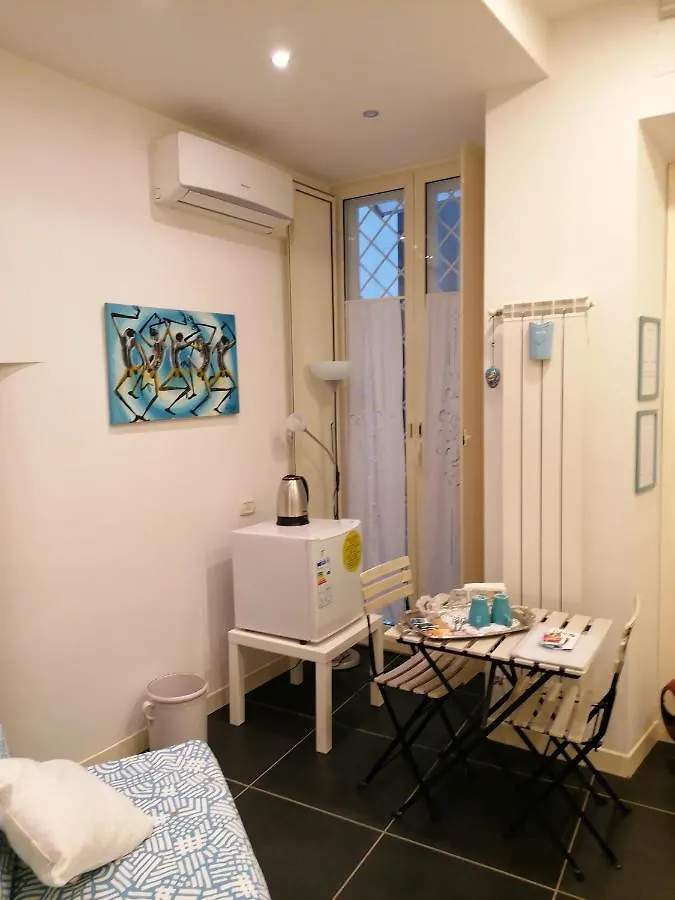 Casa Scialo Cuore Di Napoli Hotel 0*, Naples